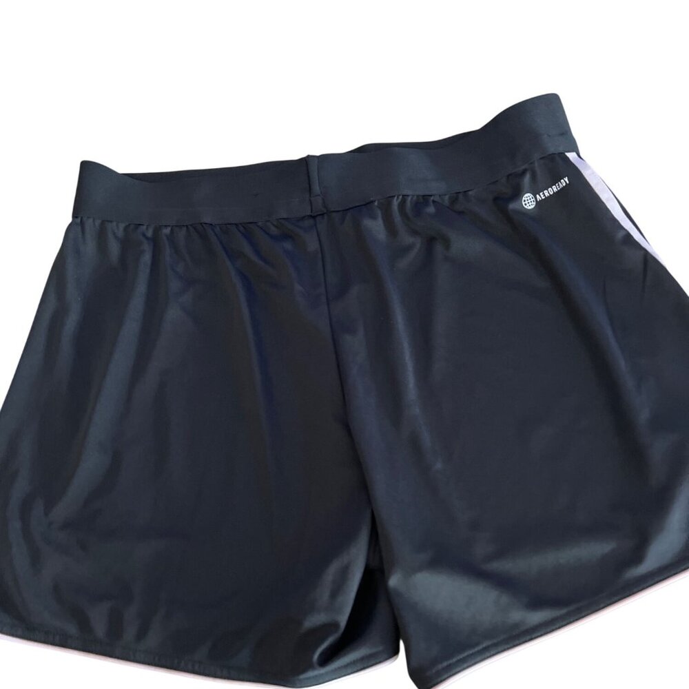 ADIDAS AEROREADY black athletic shorts white stripes XL